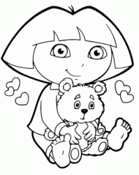Dora in pigiama seduta con il suo orsetto