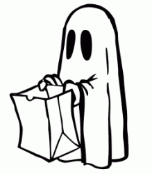 Un bambino vestito da fantasma chiede dolcetto o scherzetto