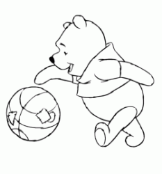 Winnie the Pooh gioca con la palla