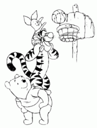 Winnie the Pooh Tigro e Pimpi giocano a basket